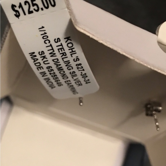 NWT Diamond Brilliance Sterling Silver 1/10 CTTW Diamond Earrings - Picture 3 of 3